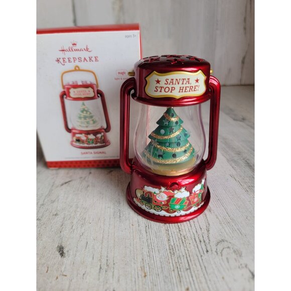 Hallmark Santa signal magic ornament Xmas tree train - Picture 1 of 7